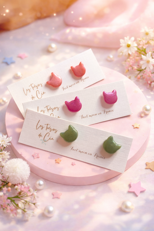 Boucles d’oreilles Petit Chat en argile polymère faites main, accessoires artisanaux de Les Trésors de Cia.