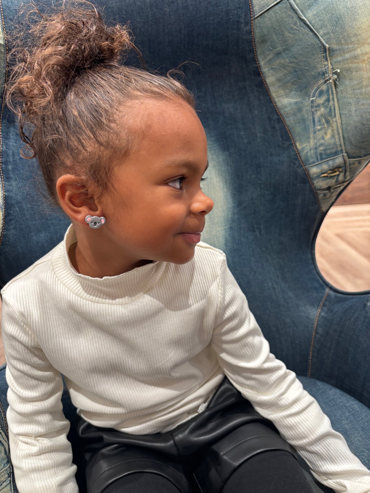 Boucles d’oreilles enfant Koala – douces & ultra légères