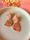Boucles d’oreilles fleuries en argile polymère – Roses & Terracotta