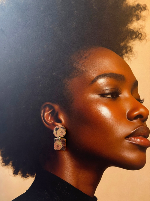 Boucles d’oreilles pendantes fleuries vintage – légères & élégantes - Les Trésors de Cia